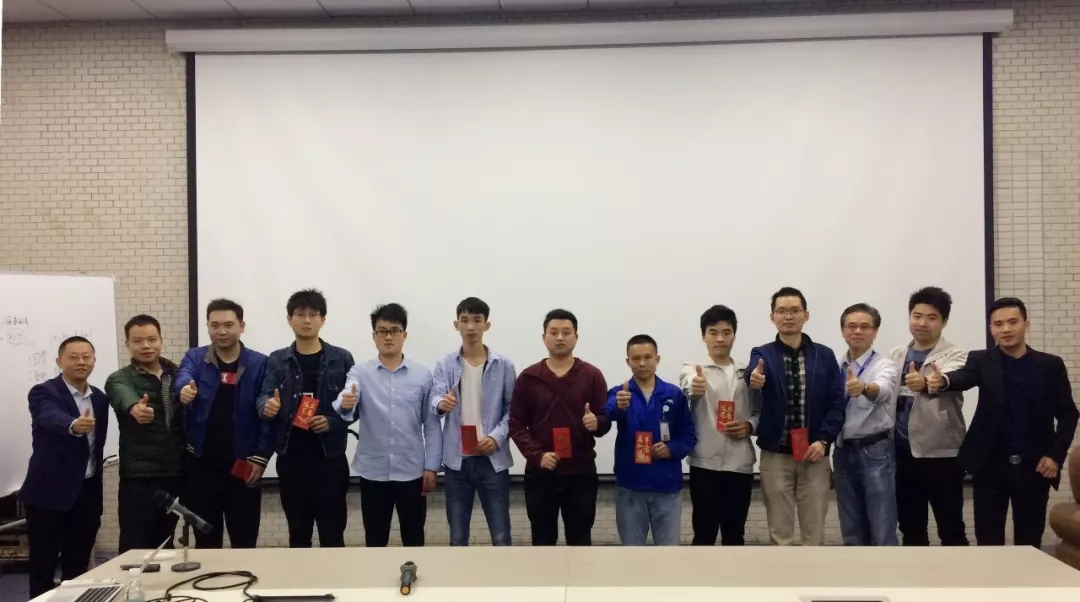 关注细节，精益求精 | TD-250D灌胶机研发成功并顺利出货